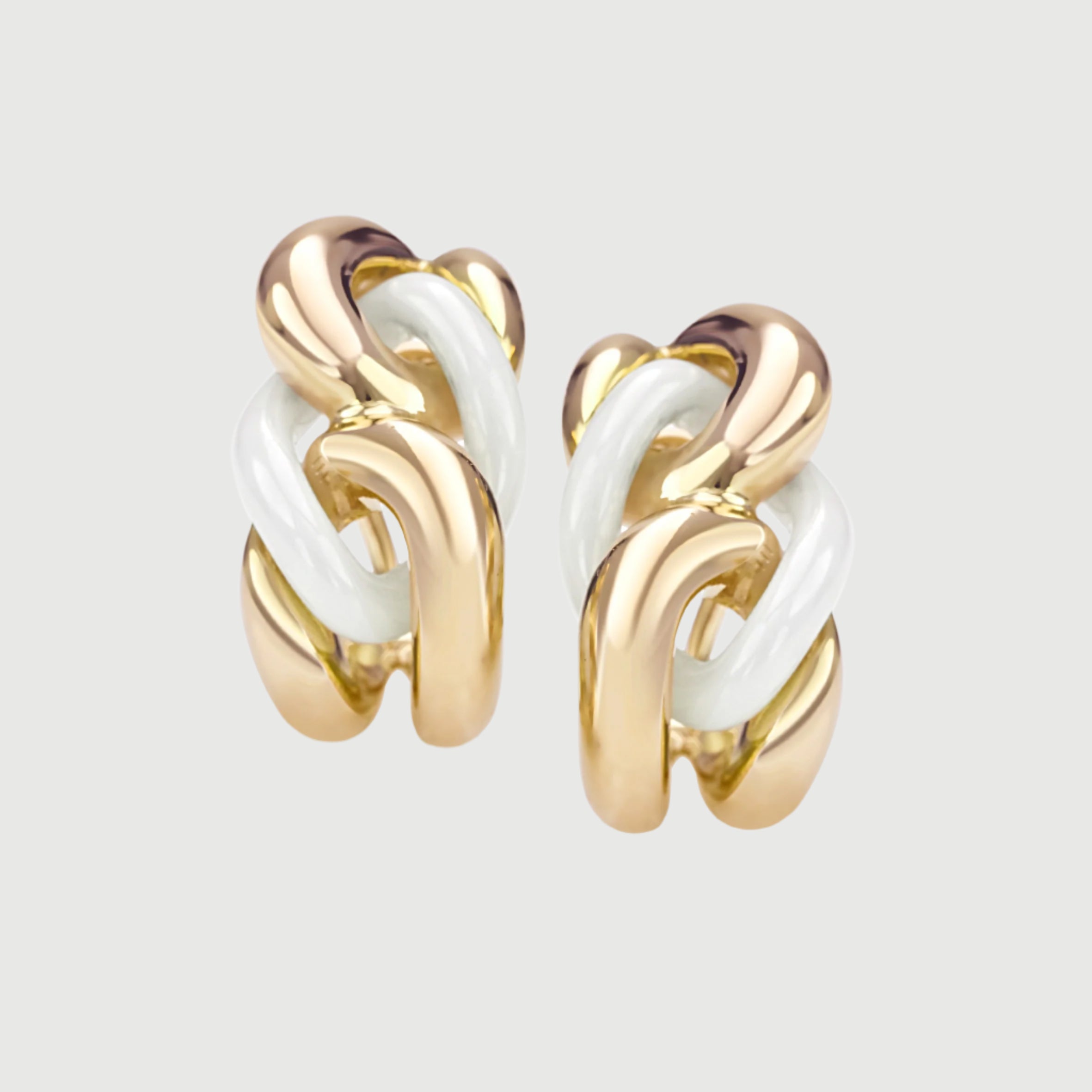 White ceramic with Yellow Gold Earring