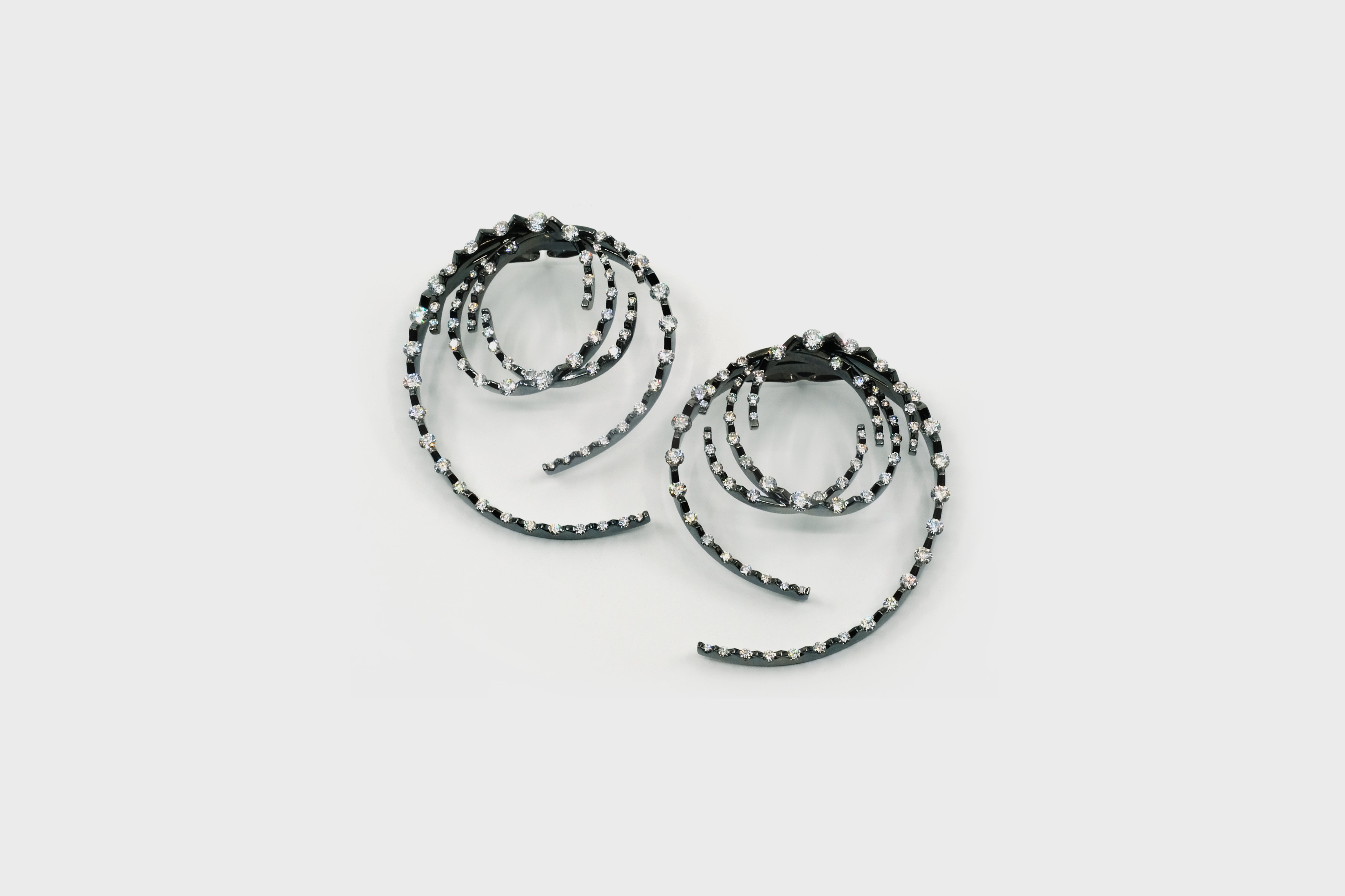 MIAMOON - Cacti Overlapping Earrings