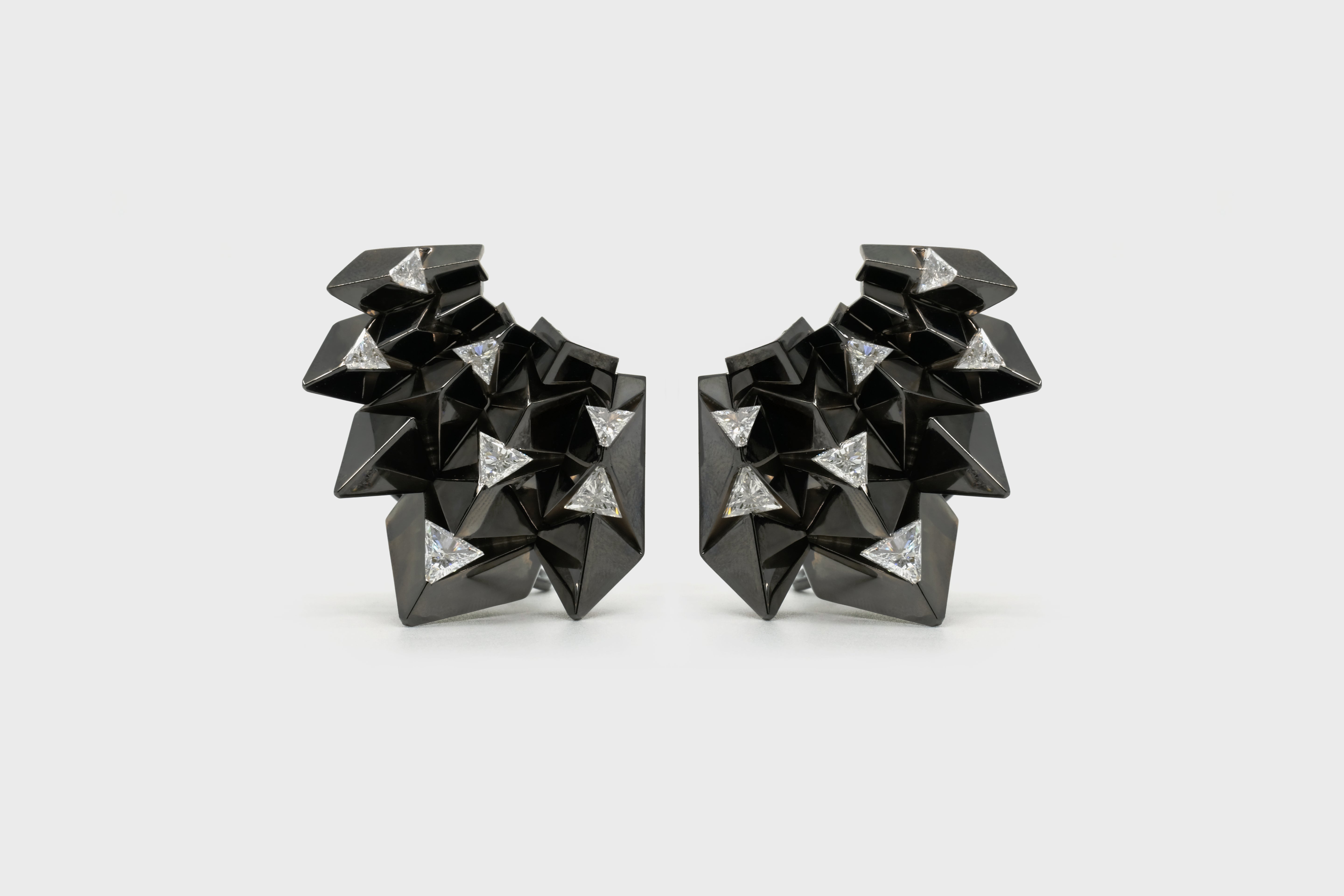 MIAMOON - Claw Earclimbers