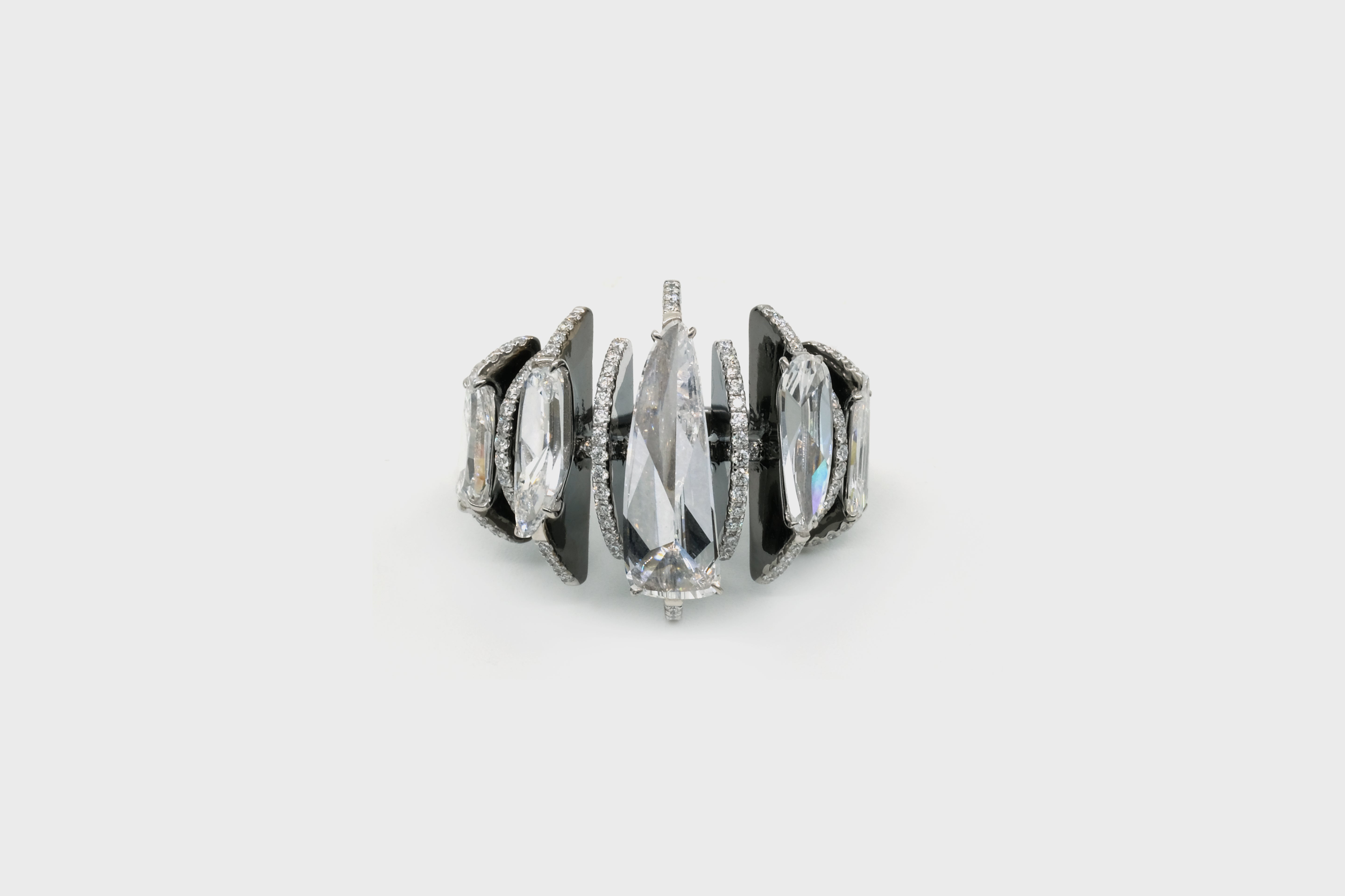MIAMOON - Godna Antique cut Ring