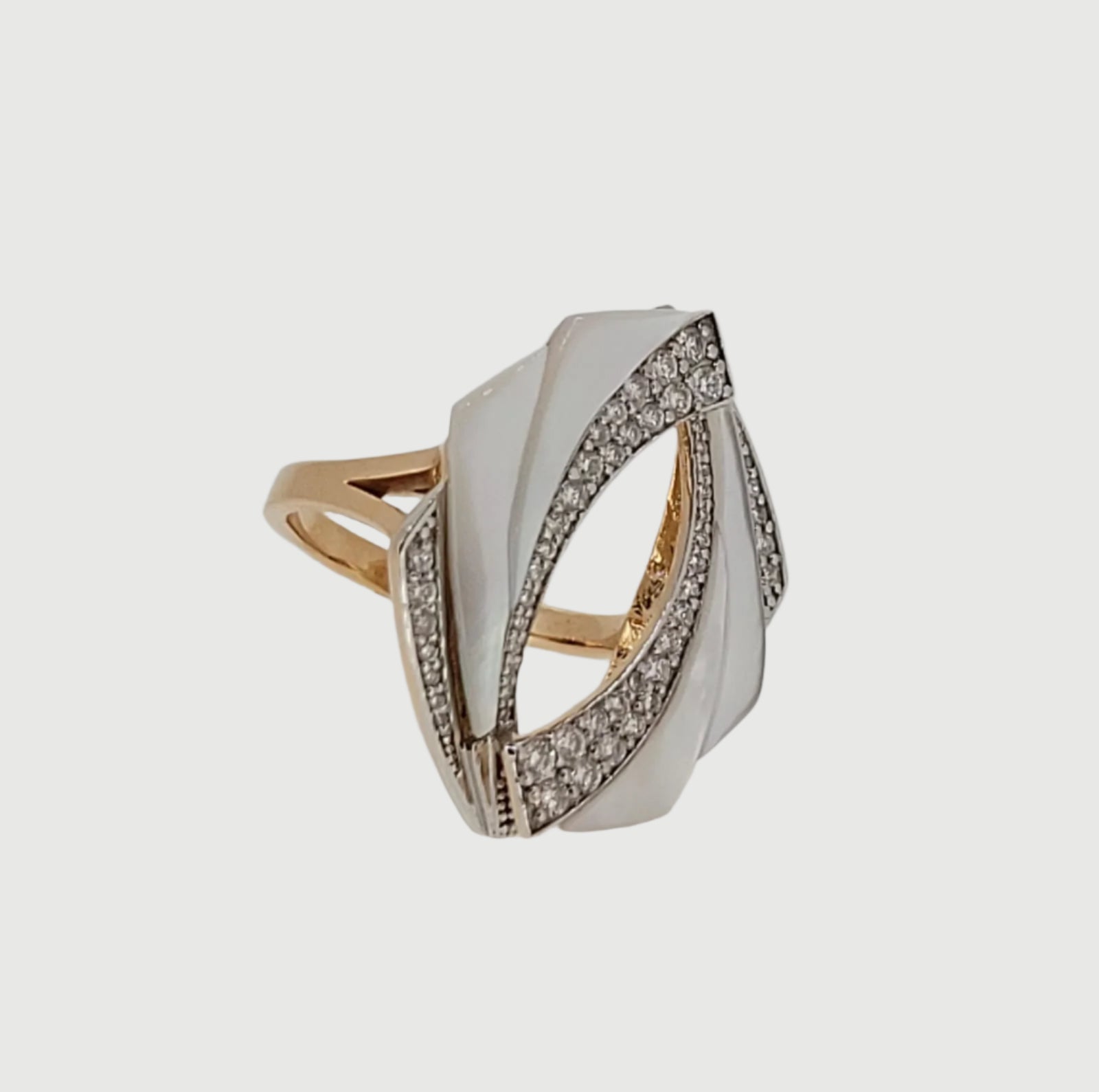 MIAMOON - Ring Mother of pearl with Diamonds