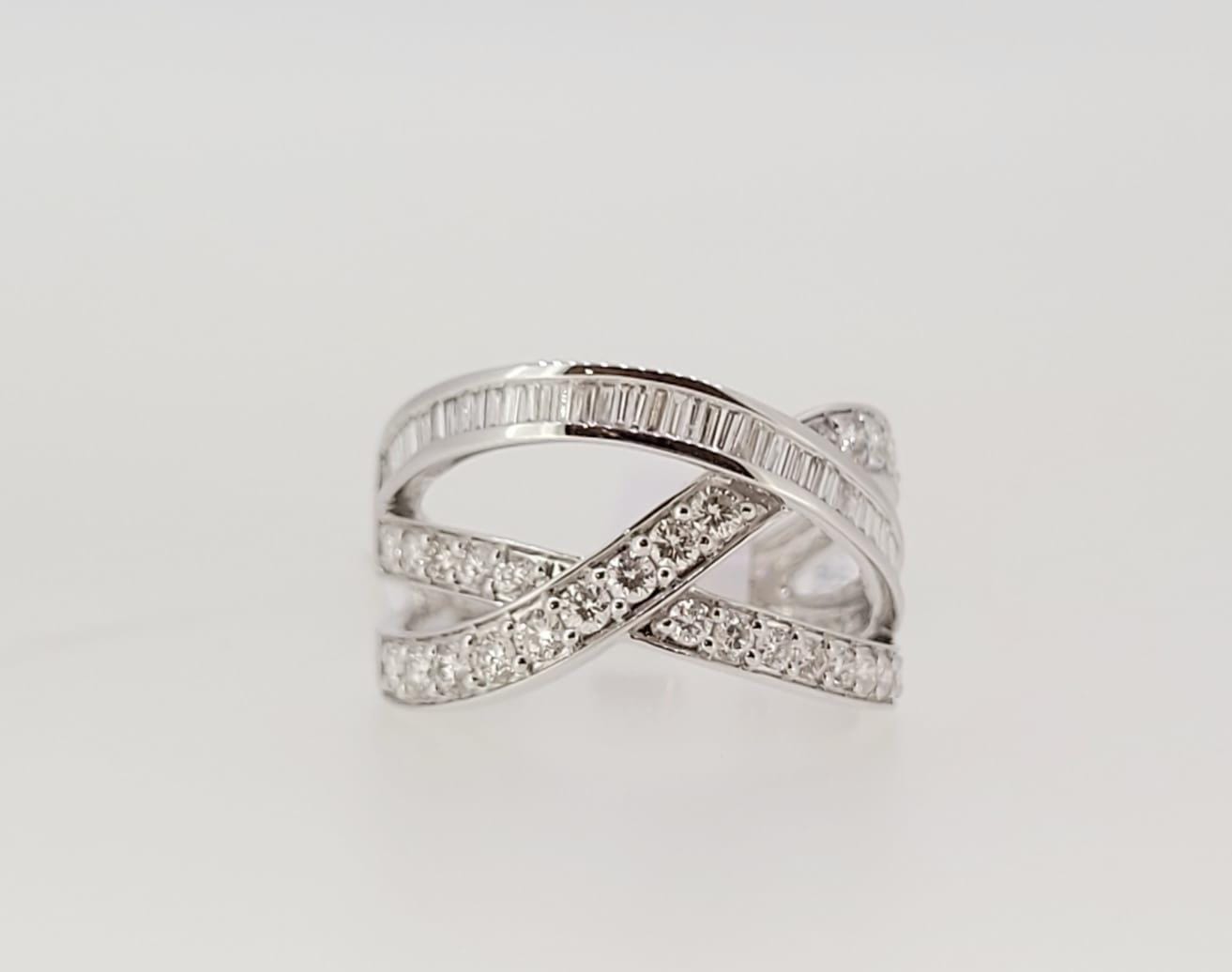 MIAMOON - DIAMOND RING